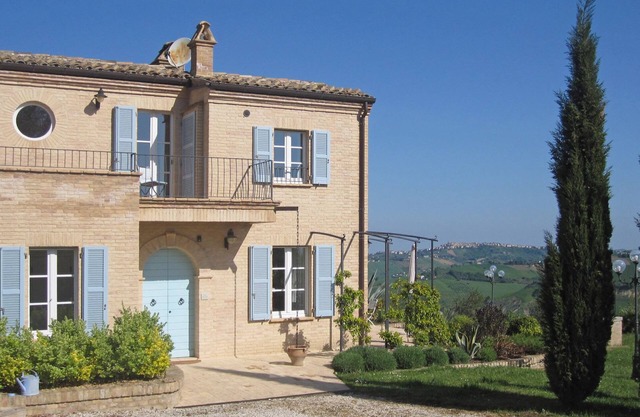 Comfortable cottage in the March with a stunning panorama view