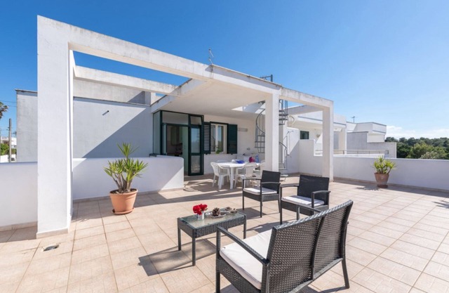 Comfortable house with large terrace for outdoor dining in San Foca just 100 meters from the sea