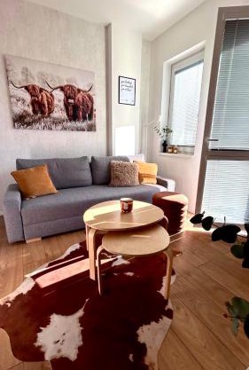 Comfy studio, private parking, smart check in