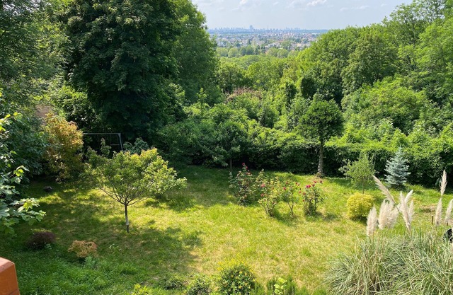 Comme à la Campagne Avec vue sur Paris