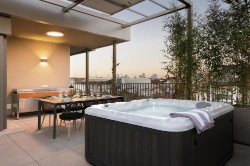 Compagnoni12 Luxury penthouse with private Jacuzzi and SPA