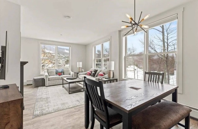 Completely updated 2BD/2BR. Walk to Lift & Village. Heated Pool. Gorgeous Views.