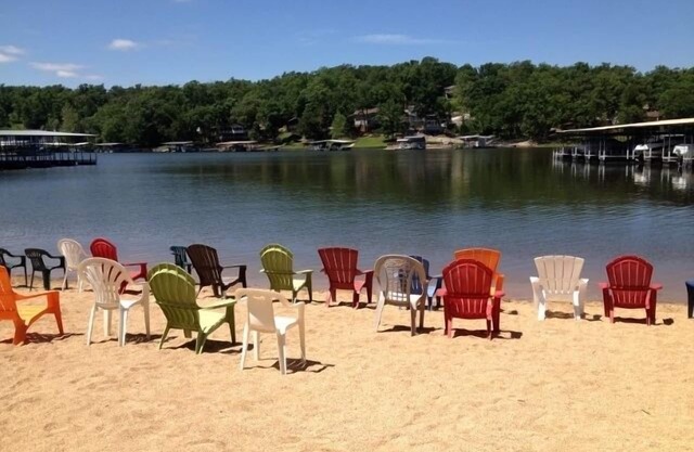 Condo at The Ledges! 2BR+Large Loft/2.5 BA Condo-2 Pools & Beach