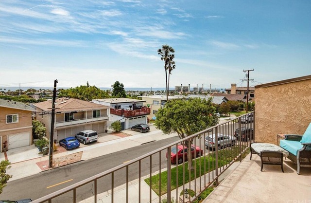 Condo In Redondo Beach. Close To The Ocean & Beach.