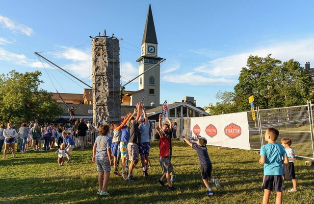 Condo-Walk to Stratton Village-Summer activities