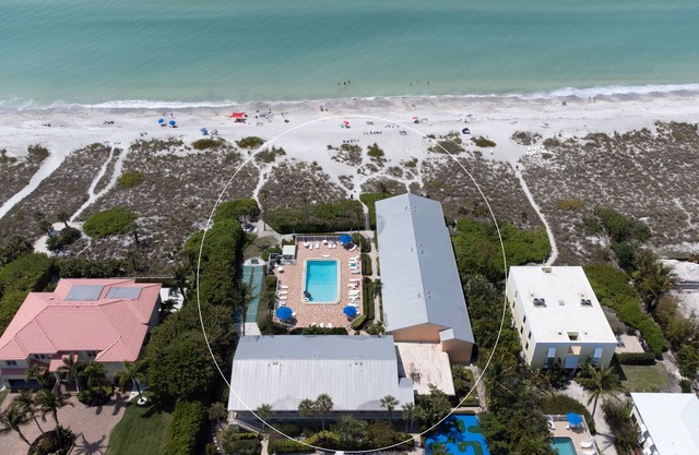 Condo with a View 2: Open Monday - Thursday, $200/nt + Fees!
