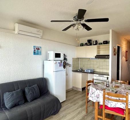 Confortable T2 + Cabine face à la mer 4BALM39