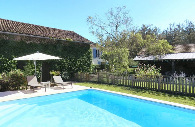 Contemporary gîte with pool & air con on spacious, peaceful property