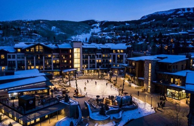 Contemporary, Oversized 1 Bedroom Luxe Ski-In/Out Residence with Additional Den