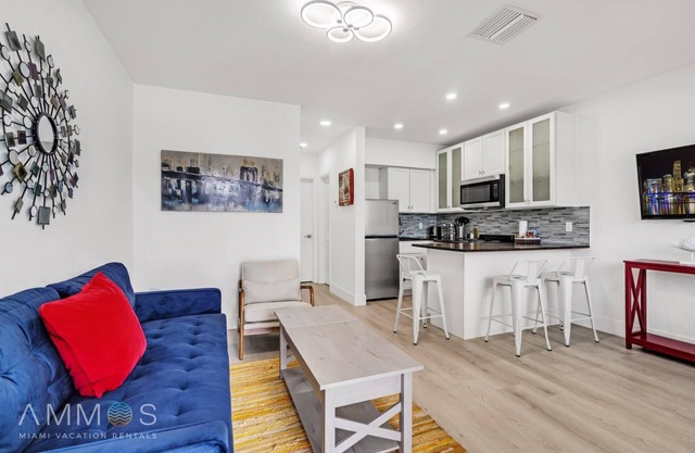 Convenient & Quiet Retreat in Prime Location