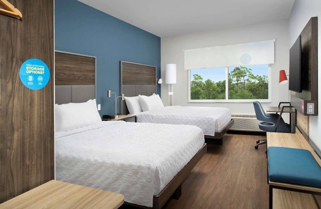 Convenient Stay w/Free Breakfast | Near SeaWorld Orlando & Aquatica