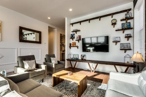 Converted Store Front Home Lets You Live Like a Local in the Heart of it All! condo