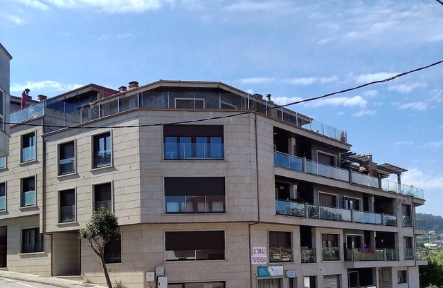 Costa Morrazo apartment, beaches and restaurants