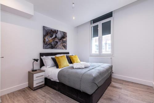Cosy 2-Bed Apartment in the Heart of Basingstoke