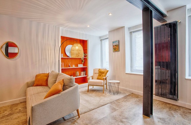 Cosy apartment in the heart of the city, a stone's throw from the port