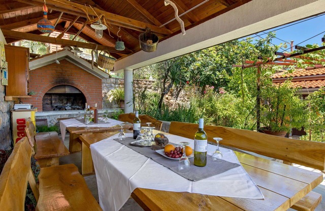 Cosy apartment for 2 people with A/C, WIFI, TV and terrace