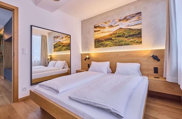 Cosy apartment for 4 guests with WIFI, TV, pets allowed and parking