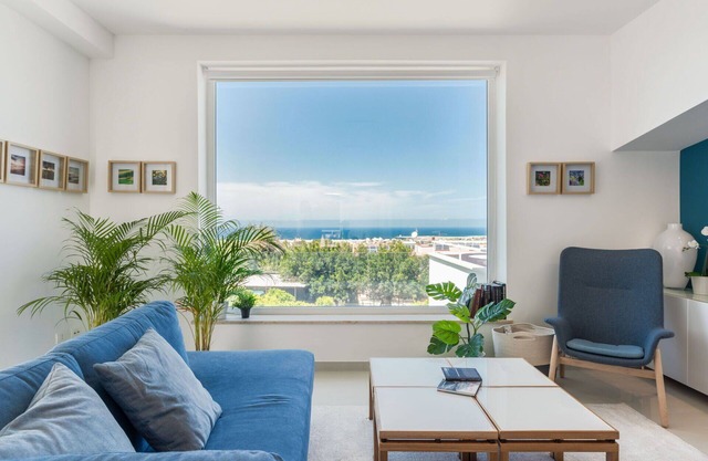 Cosy apartment for 4 people with A/C, WIFI, TV and terrace