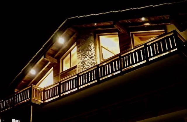 Cosy apartment for 8 people with WIFI, TV and balcony