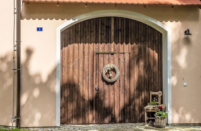 Cosy apartment for 4 people with WIFI, terrace, pets allowed and parking