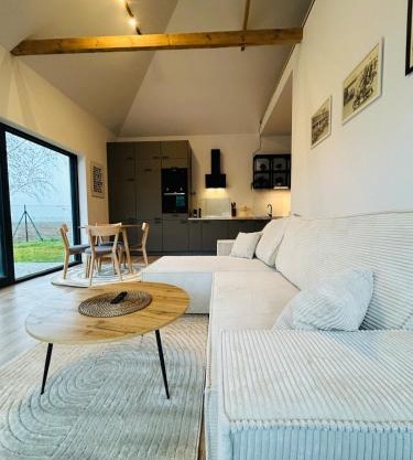 Cosy Bungalow Apartment House