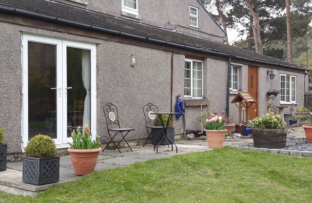 Cosy Corner Suite of Rooms at Trelogan Hall, Grade II Listed Building.