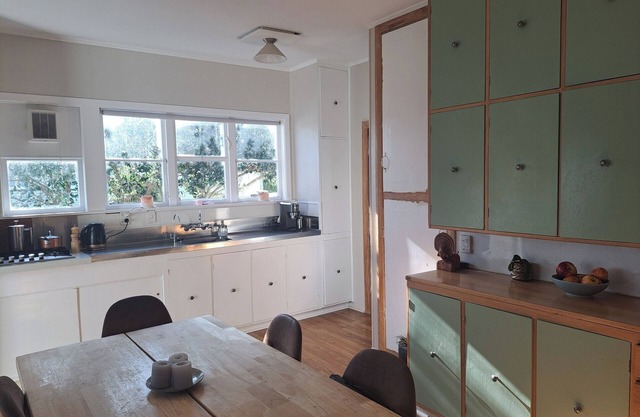 Cosy Cottage Gisborne nAVAILABLE FOR RHYTHM AND VINES!