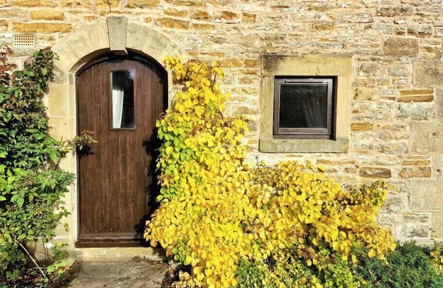 Cosy Cottage in Alston 1 Superking & 2 Single Beds Free Wi-Fi