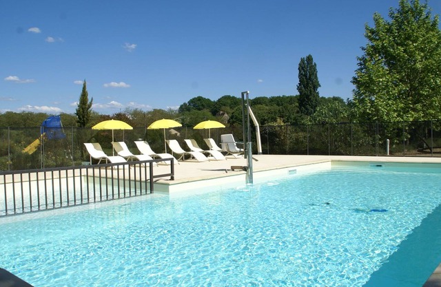 Cosy Holiday Home in Castelnaud-la-Chapelle