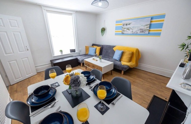 Cosy Home by the Sea