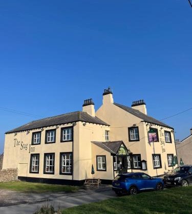 Cosy Loft Apartment with Sea Views Above Village Pub The Stag Inn Crosby Maryport