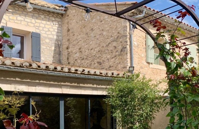 ★ Cosy Provencal town house in the heart of the Alpilles ★Close to all amenities