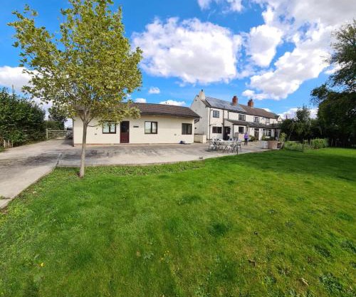 Cosy stable conversion between Sheffield & Leeds