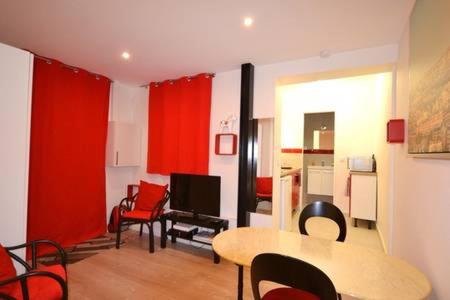Cosy studio near Grand Boulevard