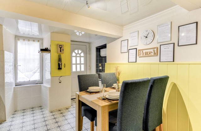Cosy village house, 15 min from Narbonne