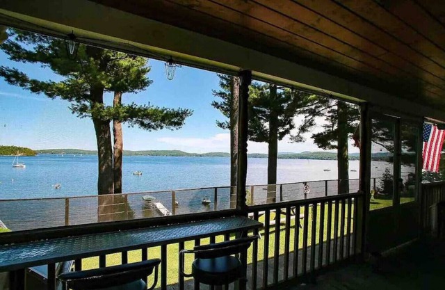 Cottage · Beachfront Cottage on Lake Champlain, Colchester