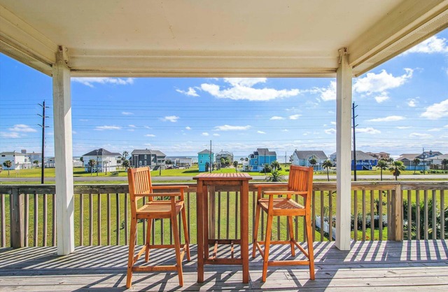 Cottage By The Sea | Pet Friendly, Covered Patio