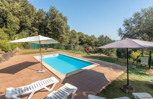 Cottage 'Can Ribes' with Outdoor Pool, Garden and Terrace