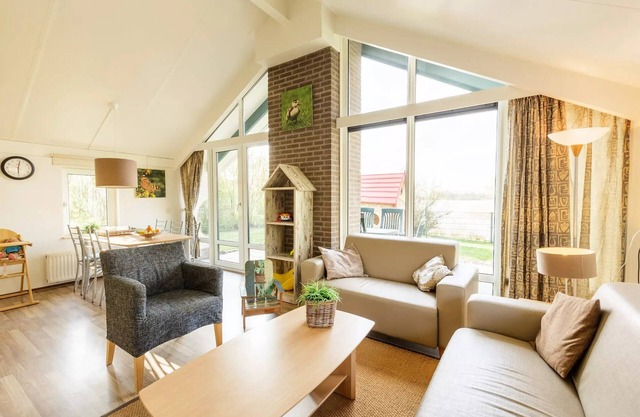 Cottage Comfort Children 6 People