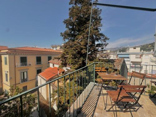 Cottage Fabrizio apartment surrounded by greenery in the center