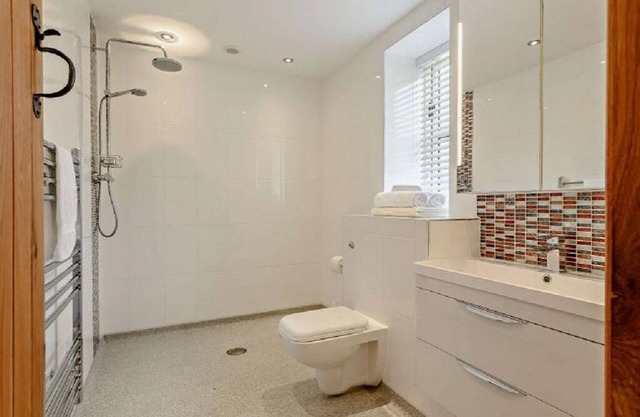 Cottage for 4 in Gilwern