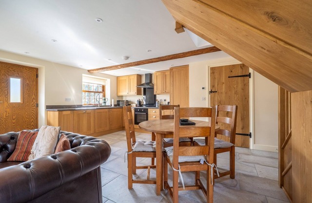 Cottage in Brecon Beacons with Panoramic Views