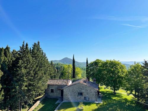 Cottage with swimming pool