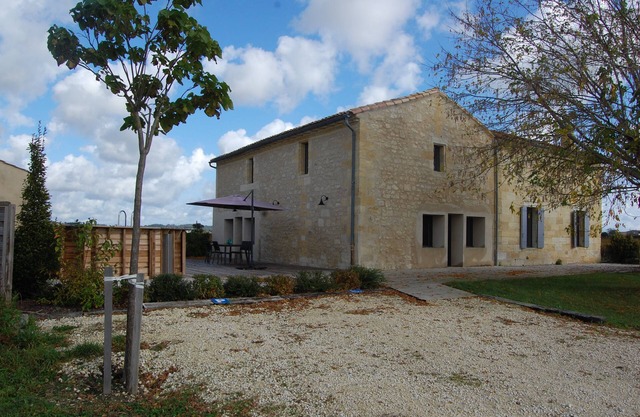 Country Cottage/Gite - ST SULPICE DE FALEYRENSHouse with garden