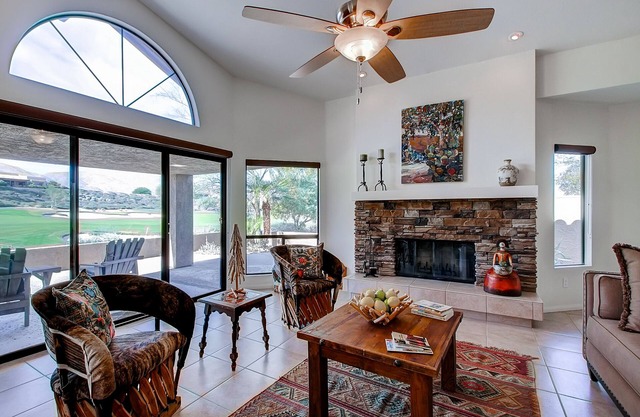 Country Club Home: 2 BR, 2 BA + Den ~ 1 Mi to Golf