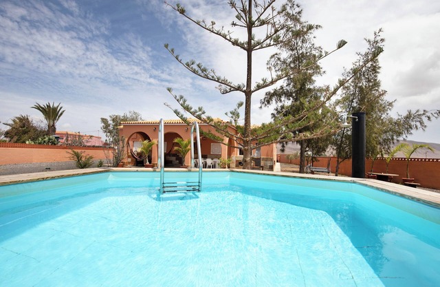 Country Home “Abundia House” with Terrace, Mountain View and Pool