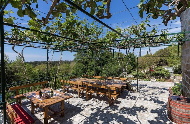 Country House Bakicevo - Two Bedroom Apartment with Terrace