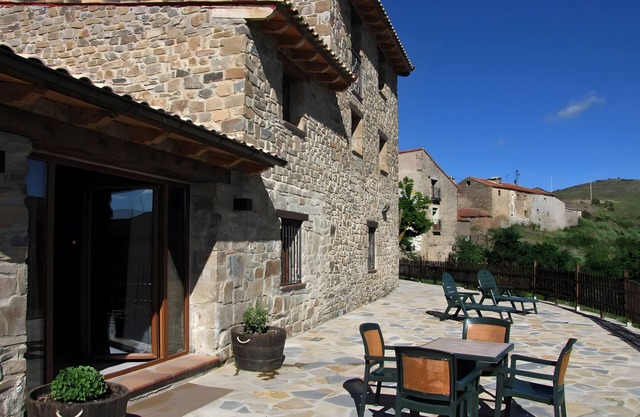 Country House 'El Ventorro' with Mountain View and Shared Terrace