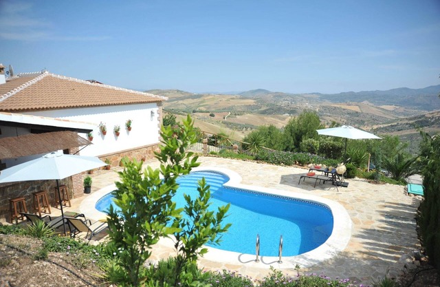 Country House in La Joya with Private Pool