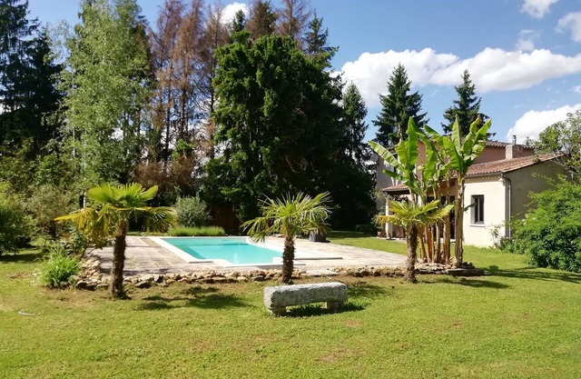 Country house with pool